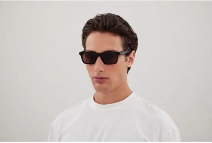 Alexander McQueen AM0472S Sunglasses - view 4